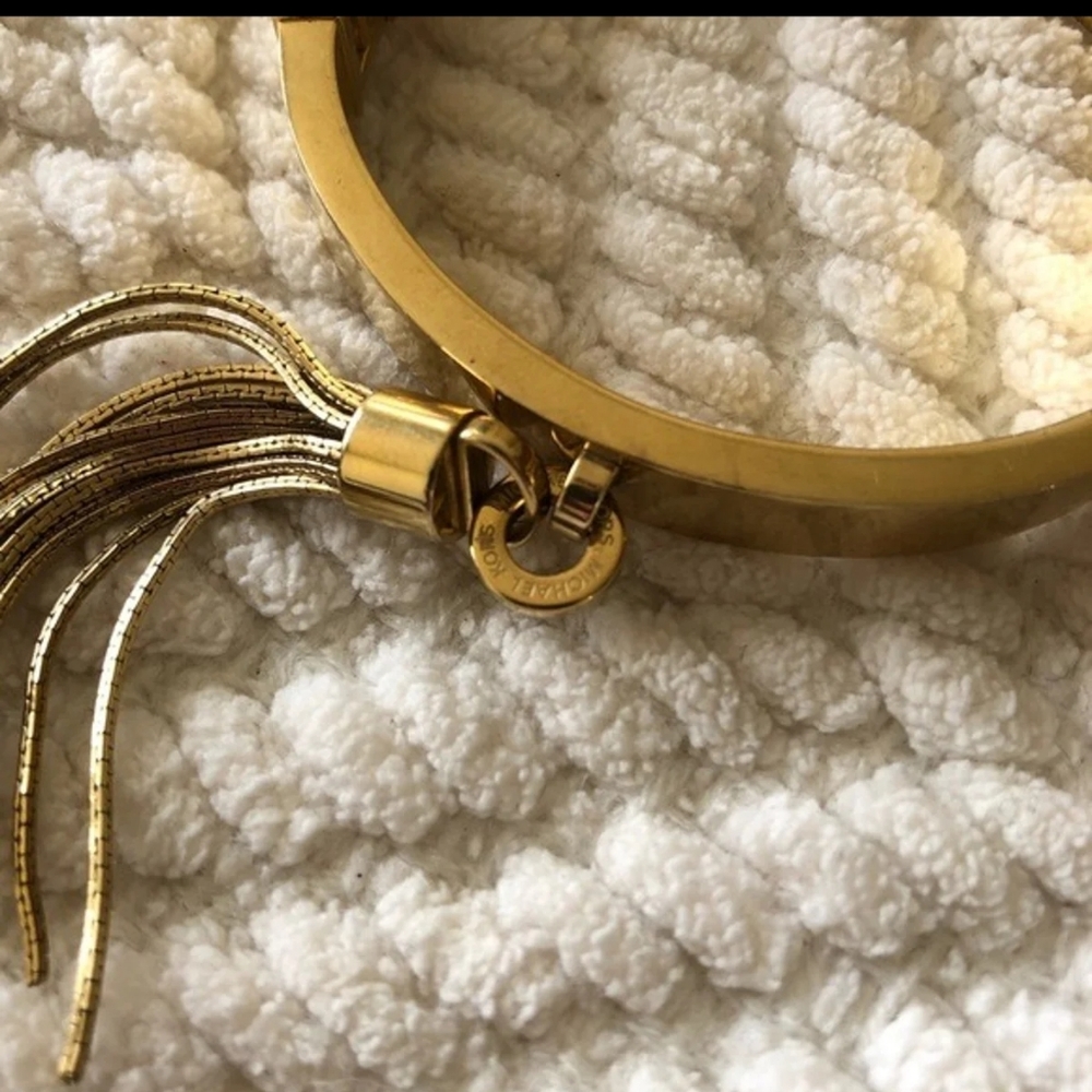 MICHAEL KORS TASSEL BRACLET - Picture 3 of 8